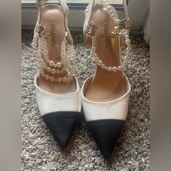 Chanel slingback pearl vintage heels size 6 - Picture 1 of 14